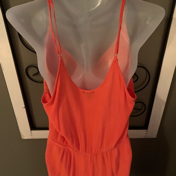 Sassy romper 💋 - Picture 3 of 3